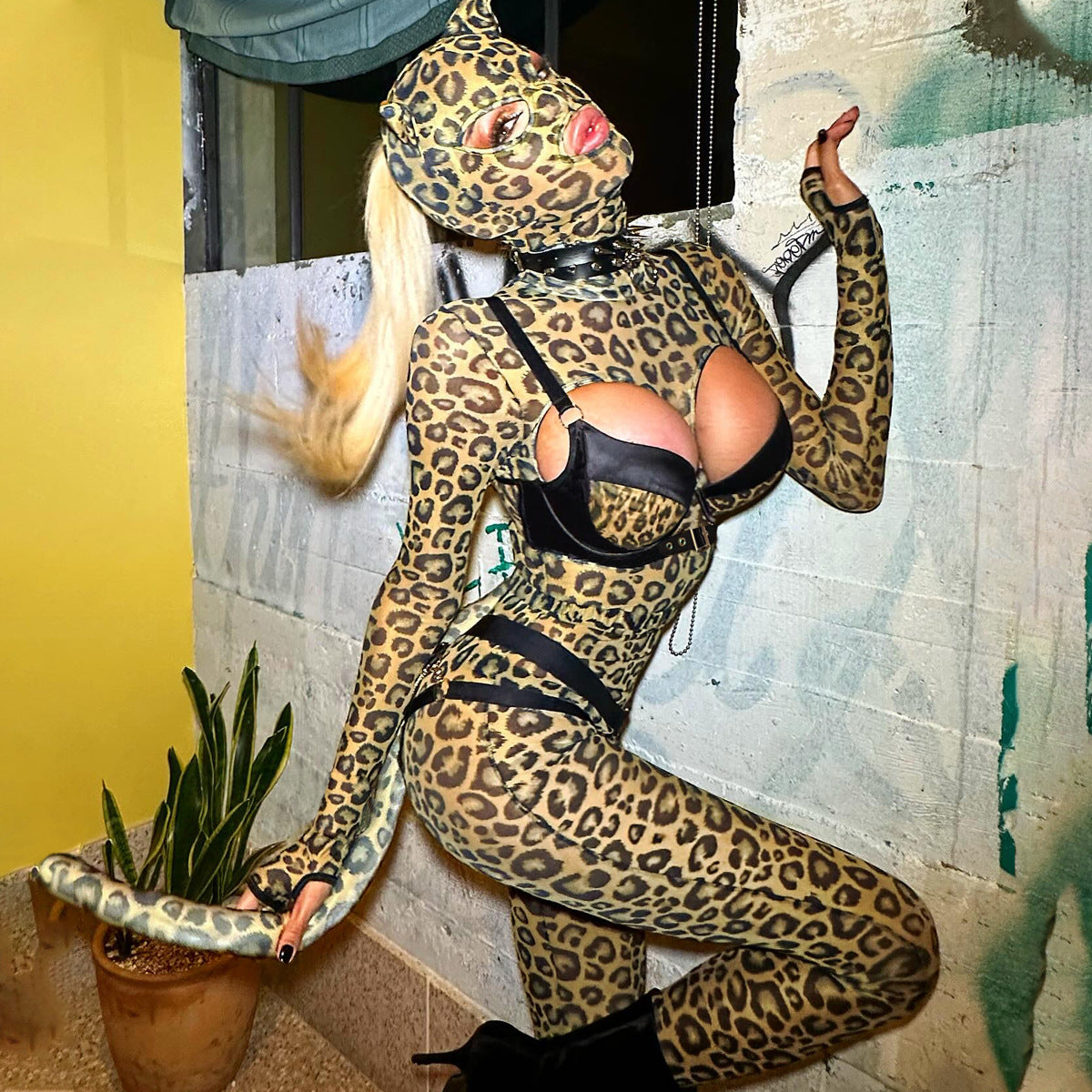 Leopard Print Cutout Chest Bodycon Two‑Piece Sexy Lingerie Set